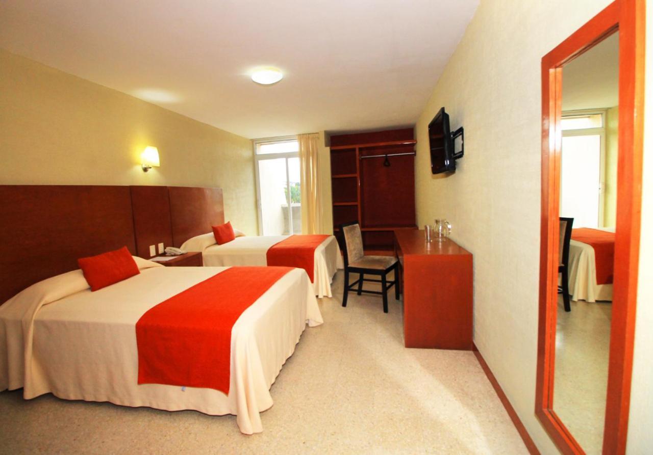 Hotel Central Hotel 3*