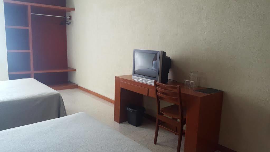 Hotel Central Hotel 3*